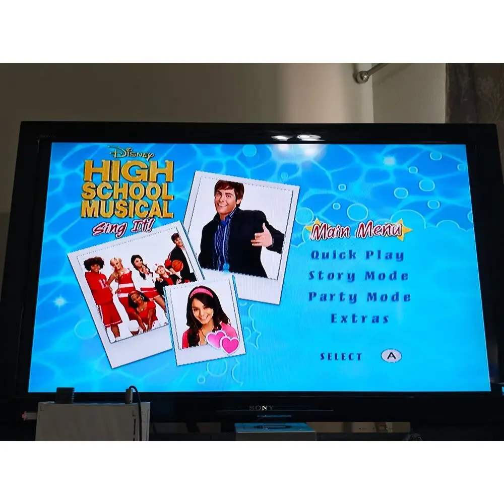 High School Musical Sing It (Nintendo Wii) CIB Very Good